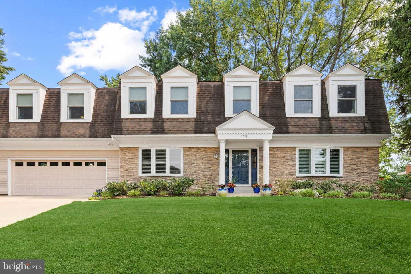 1731 Friar Court