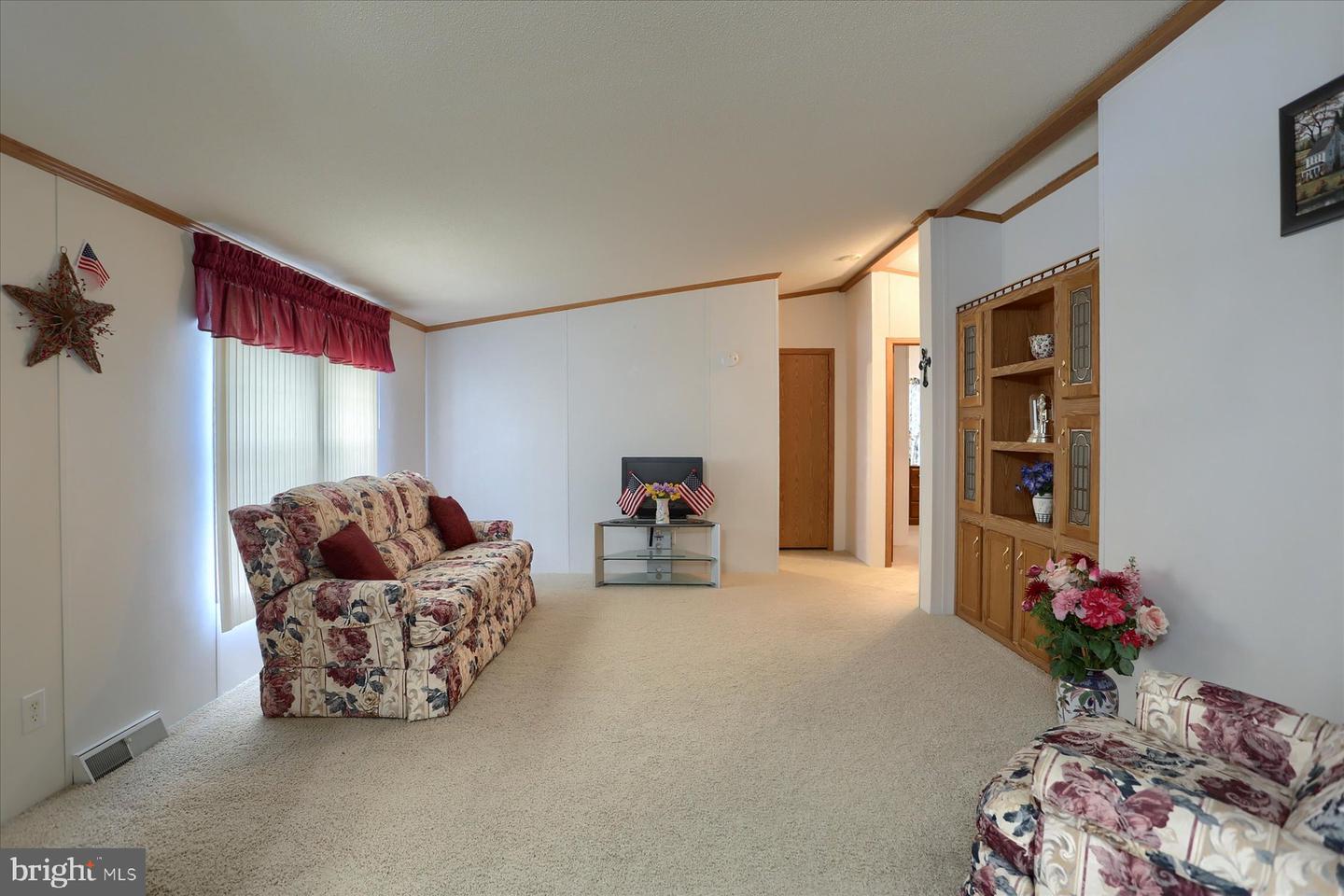 Photo 5 of 37 of 72 Country View Est mobile home