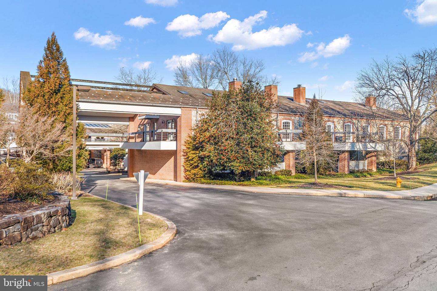 Photo 44 of 45 of 22 S Rockland Falls Rd townhome