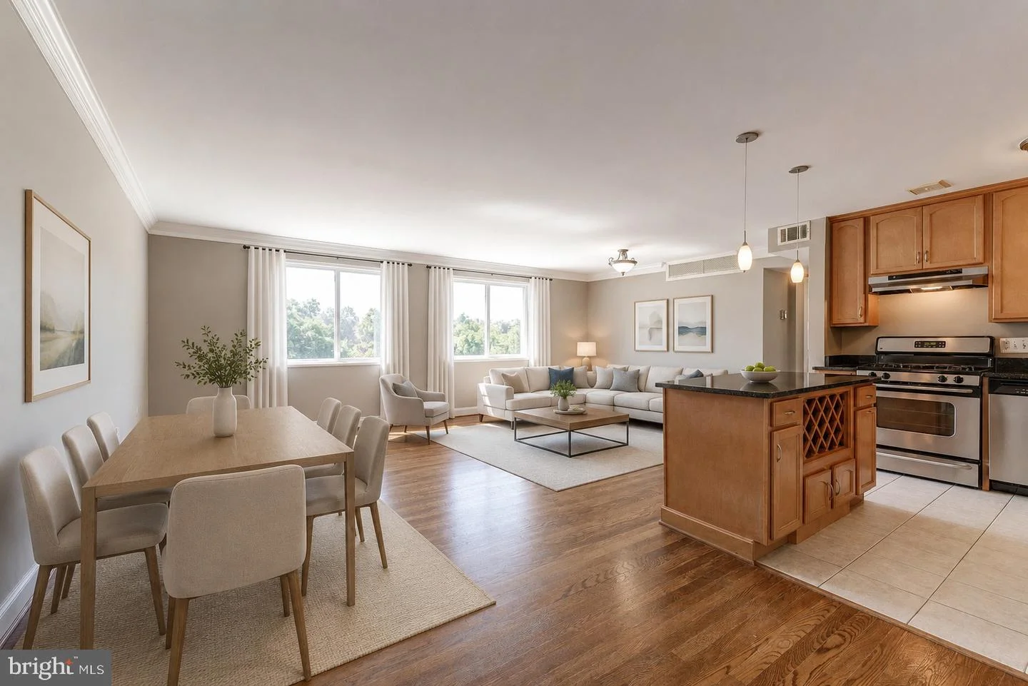 2016 N Adams Street Unit 408