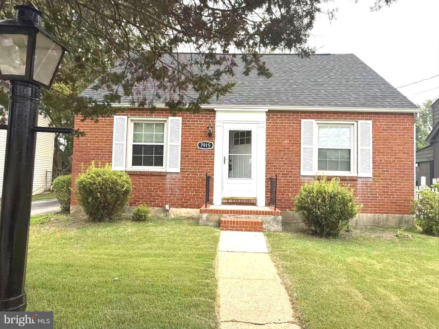 7915 Rolling View Avenue, Nottingham, MD, 21236