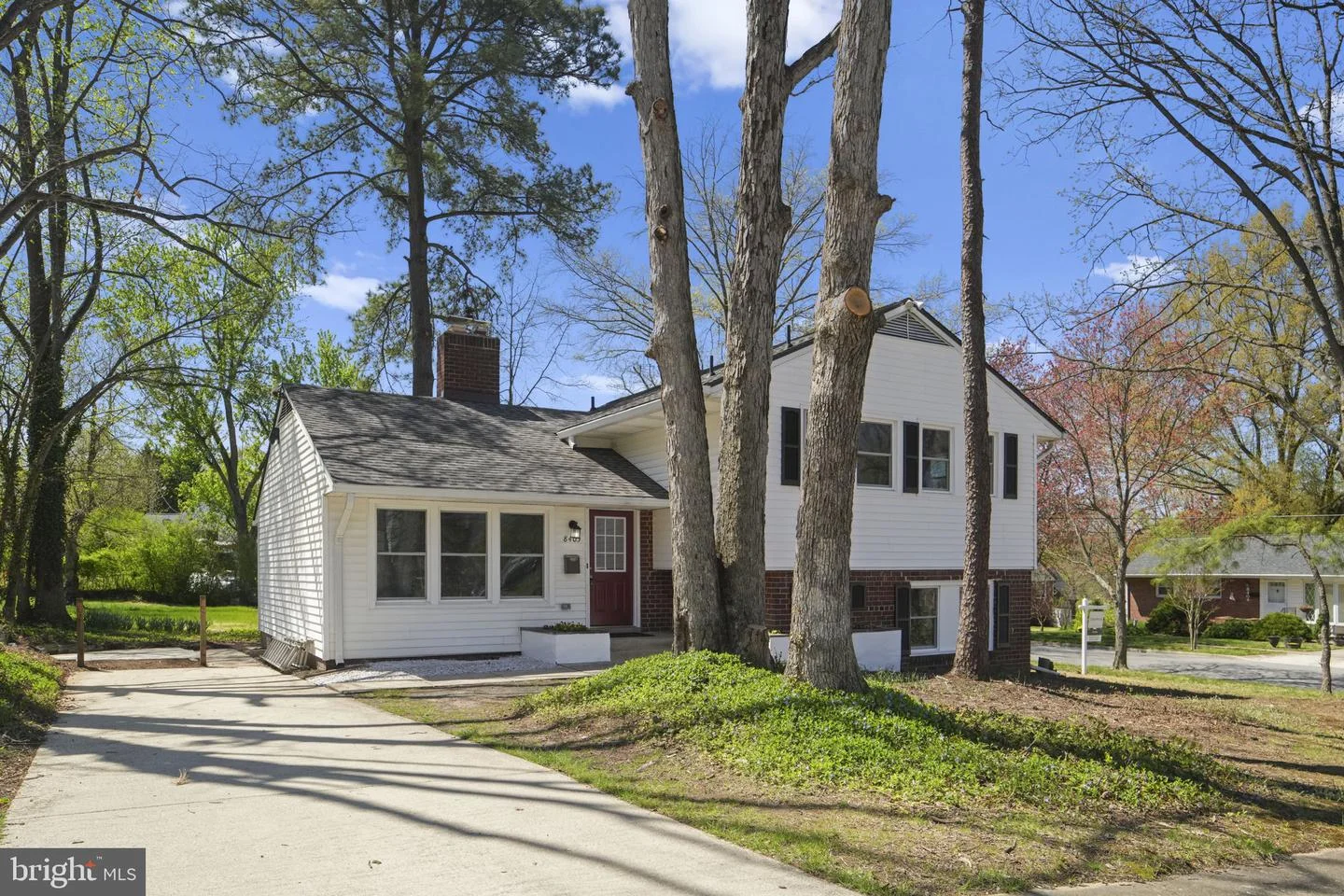 8405 Ravenswood Rd, New Carrollton, MD, 20784