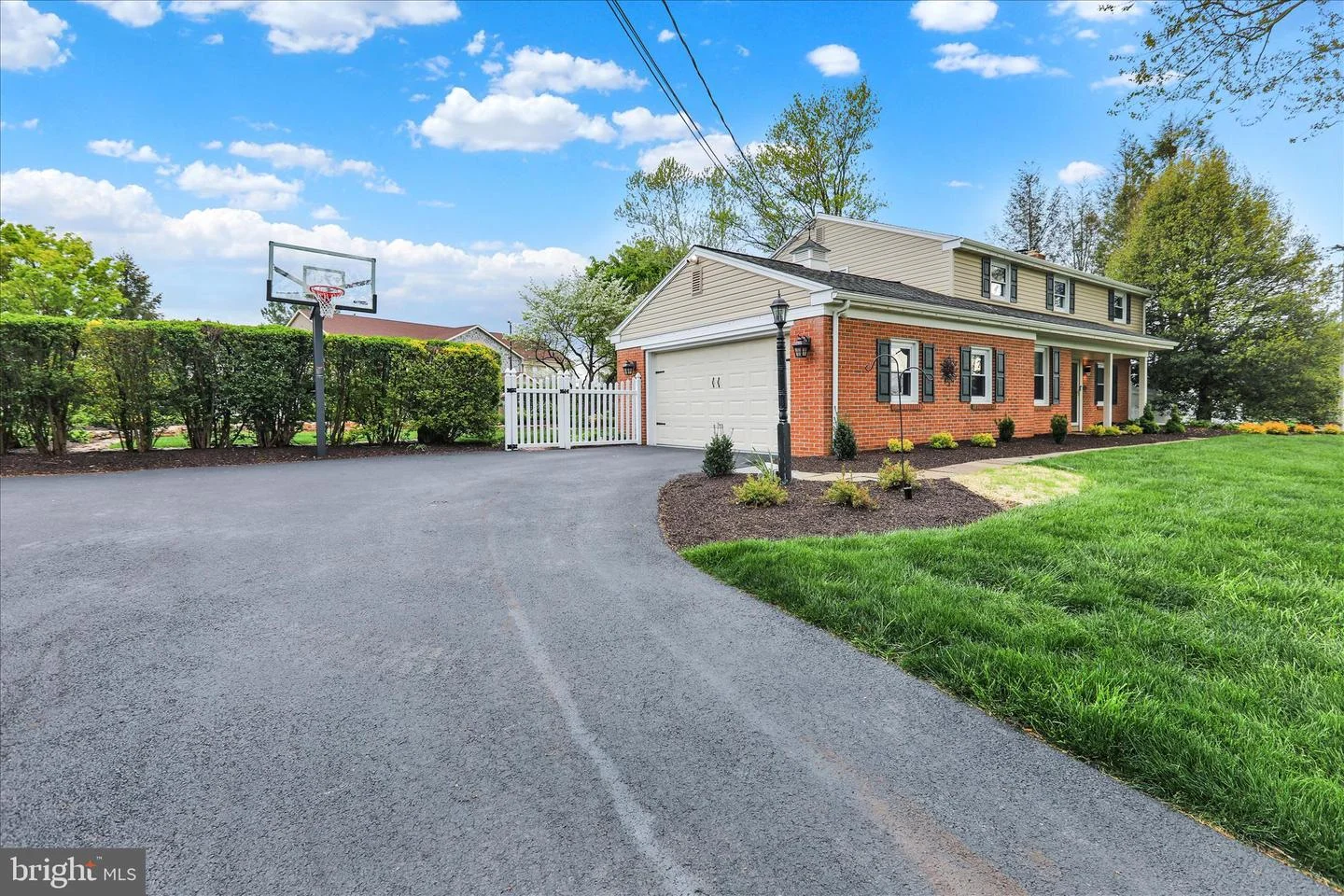 560 Valley View Drive, New Holland, PA, 17557