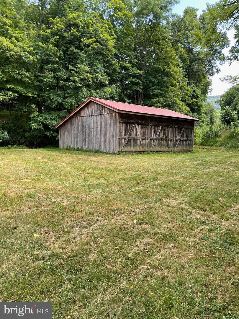 Precious Springs Road, Cumberland, Maryland image 8