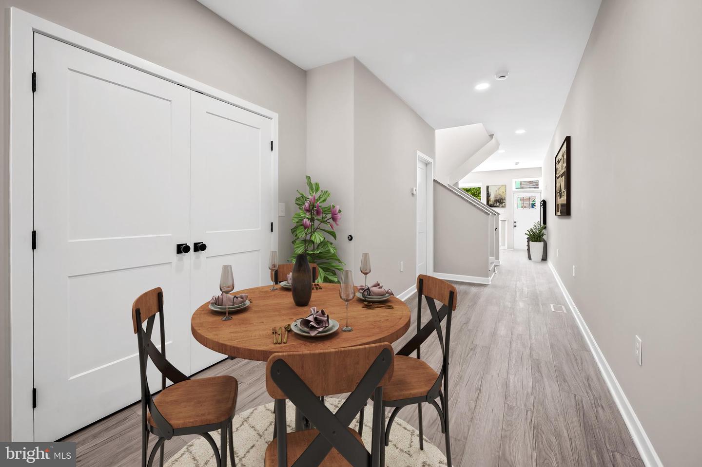 Photo 6 of 29 of 516 E 27th St townhome