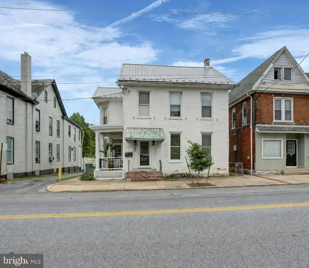 244 W Main Street, Waynesboro, PA, 17268