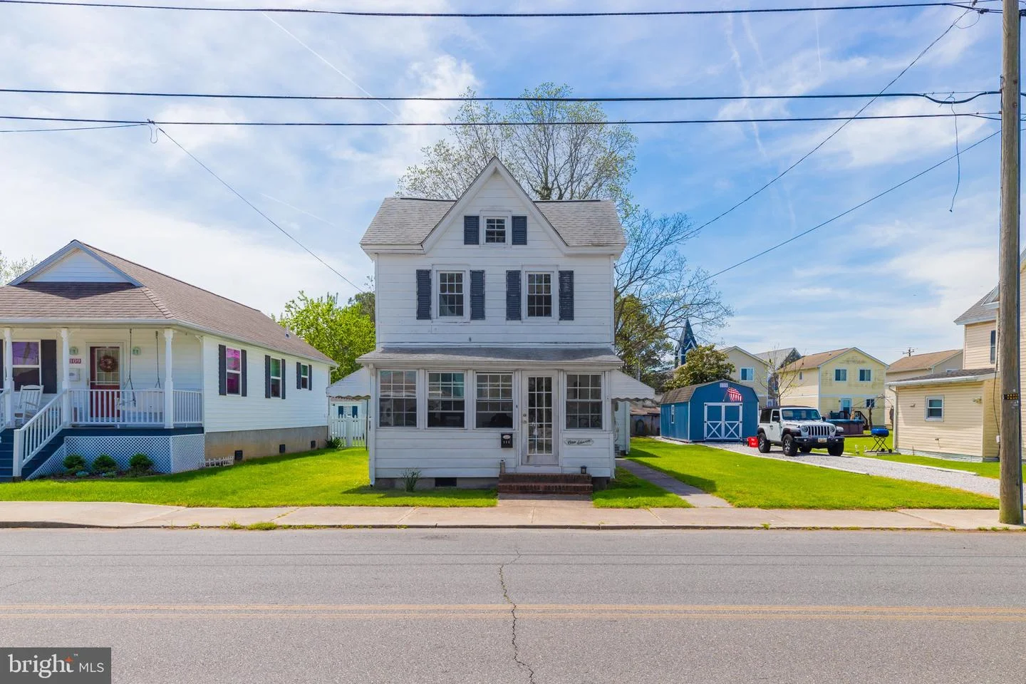 111 W Chesapeake Avenue