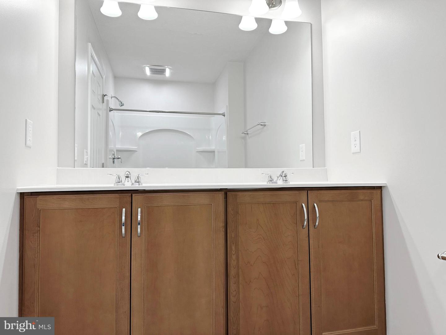 Photo 26 of 48 of 115 Dolomite Dr townhome