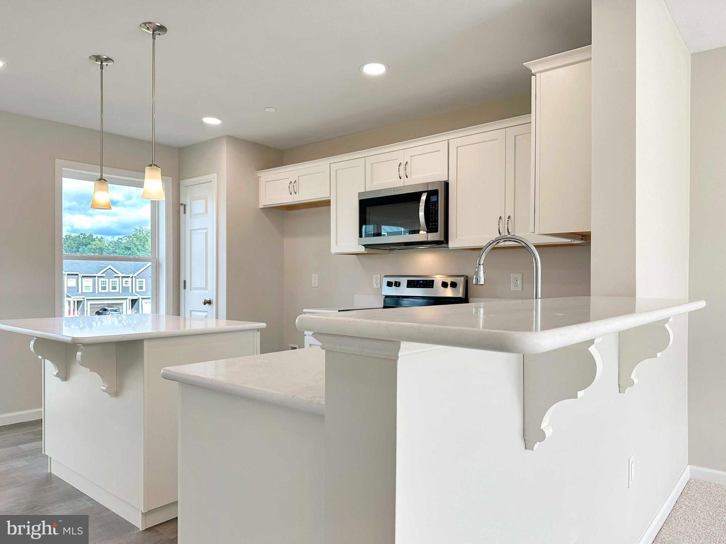 Photo 6 of 48 of 115 Dolomite Dr townhome