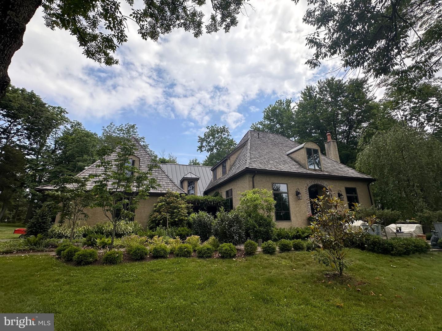 View Pipersville, PA 18947 house