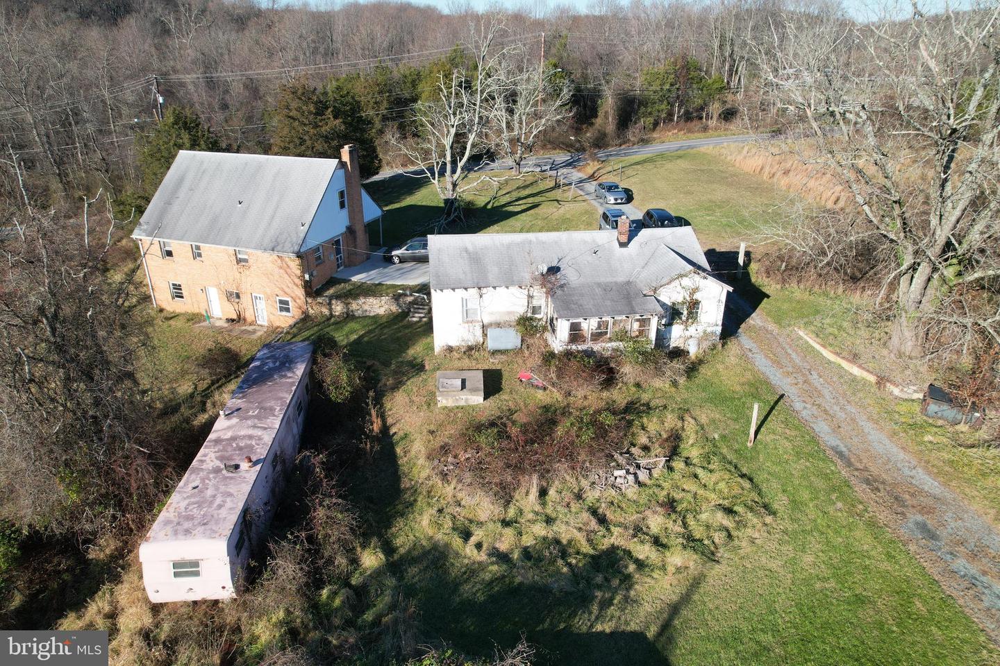 Photo 68 of 74 of 211 Ednor Rd house
