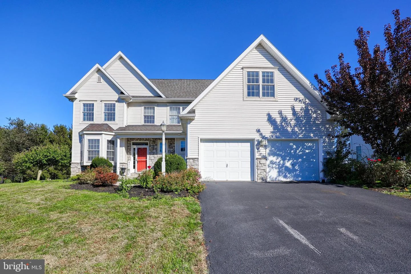 327 Squire Lane