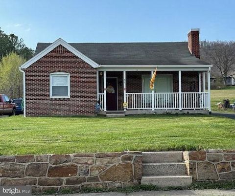 Single Family Residence in Capon Bridge WV 81 Cold Stream ROAD.jpg