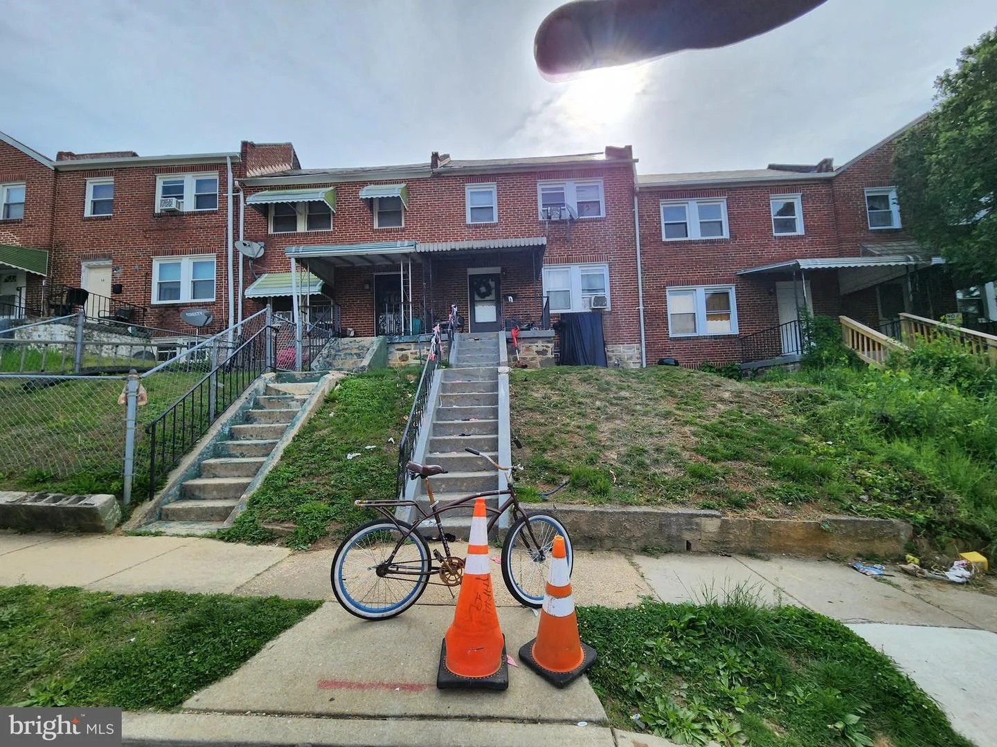 17 S Ellamont Street