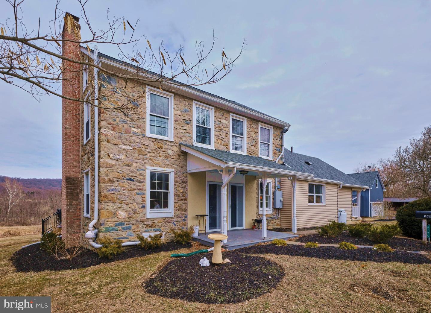 Listing image 1