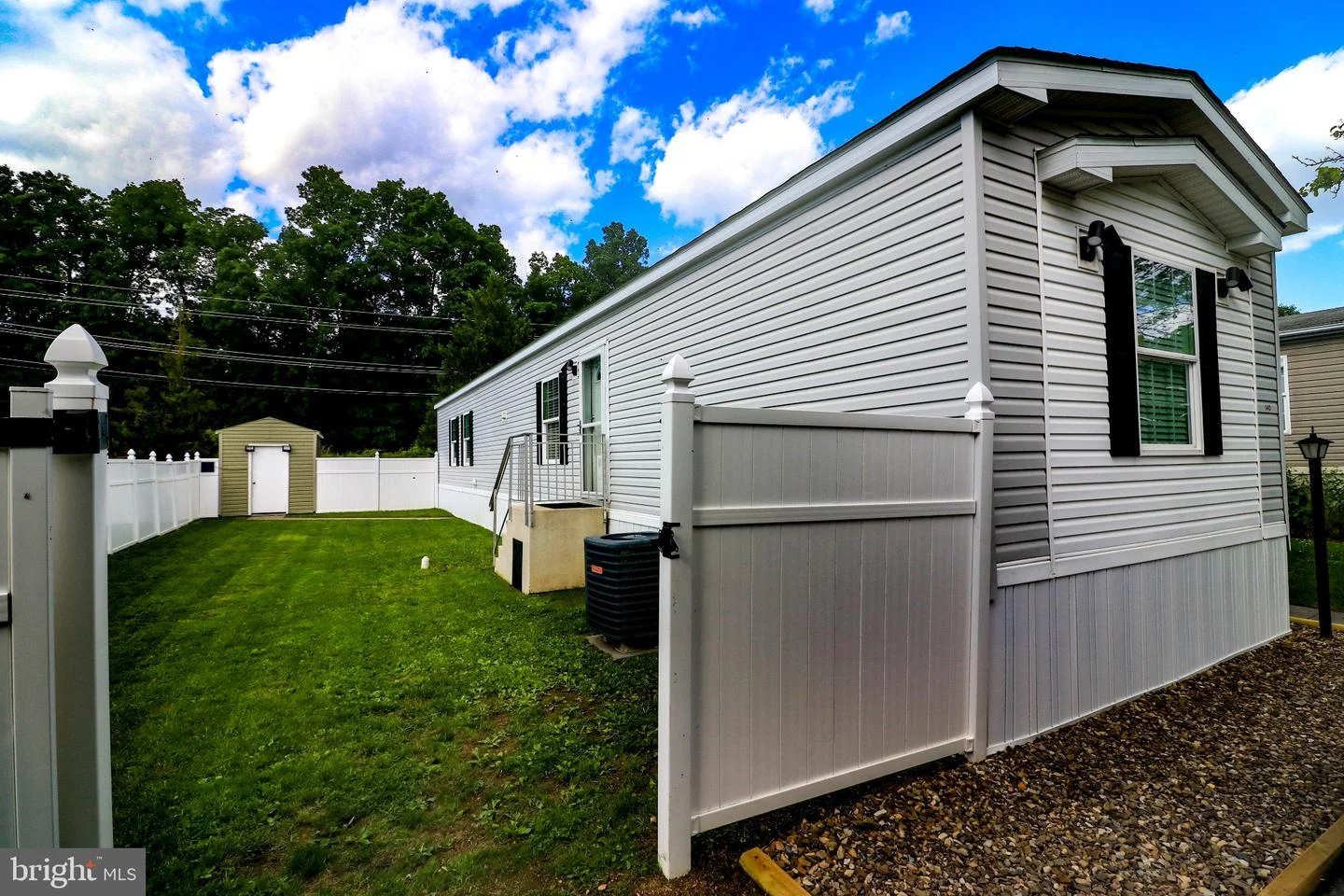 140 Fiddler Avenue