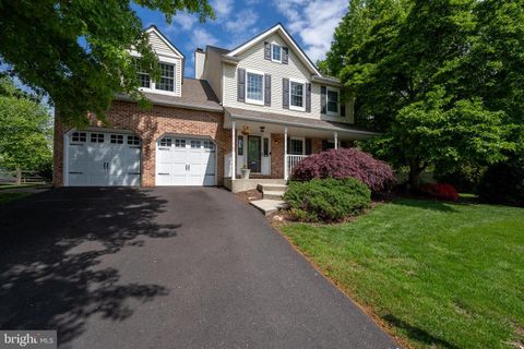 Single Family Residence in Royersford PA 100 Abbey DRIVE.jpg