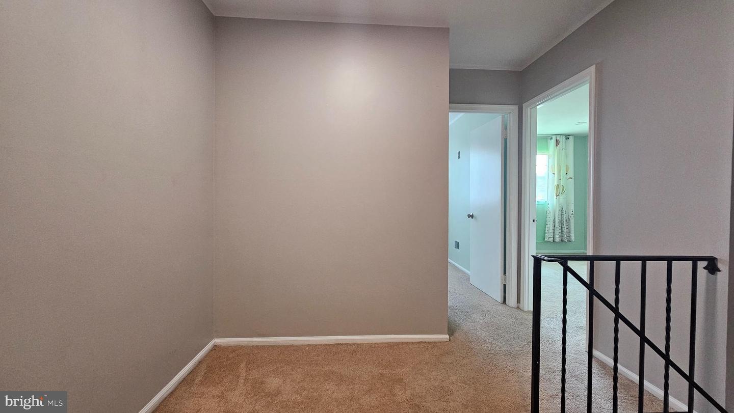 Photo 20 of 41 of 320 State St townhome