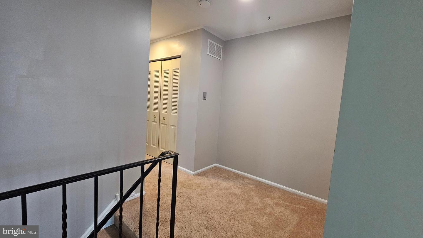 Photo 19 of 41 of 320 State St townhome