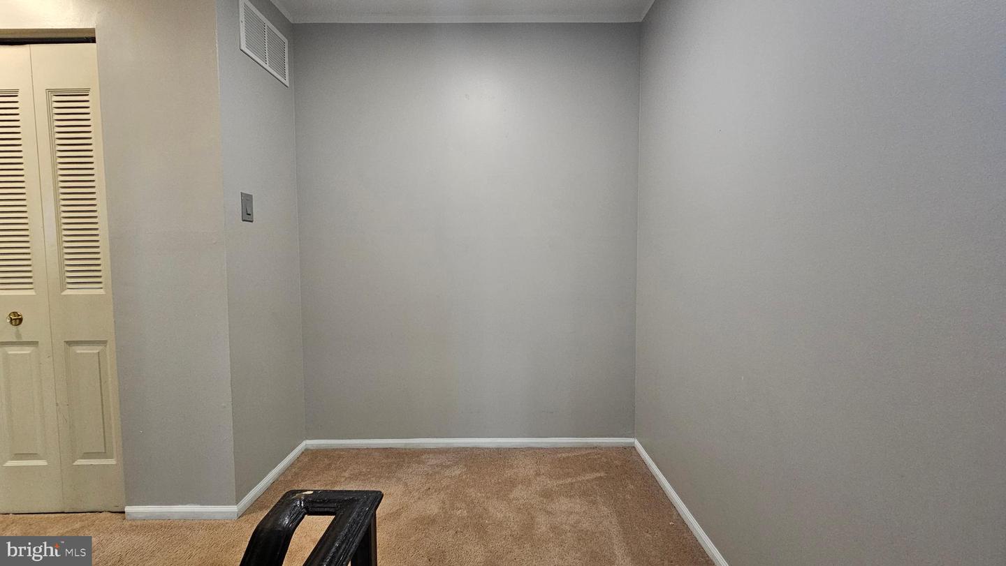 Photo 18 of 41 of 320 State St townhome