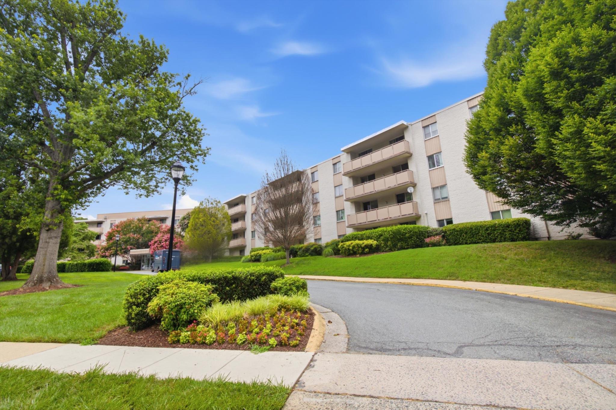 7501 Democracy Boulevard Unit 339, Bethesda, MD, 20817