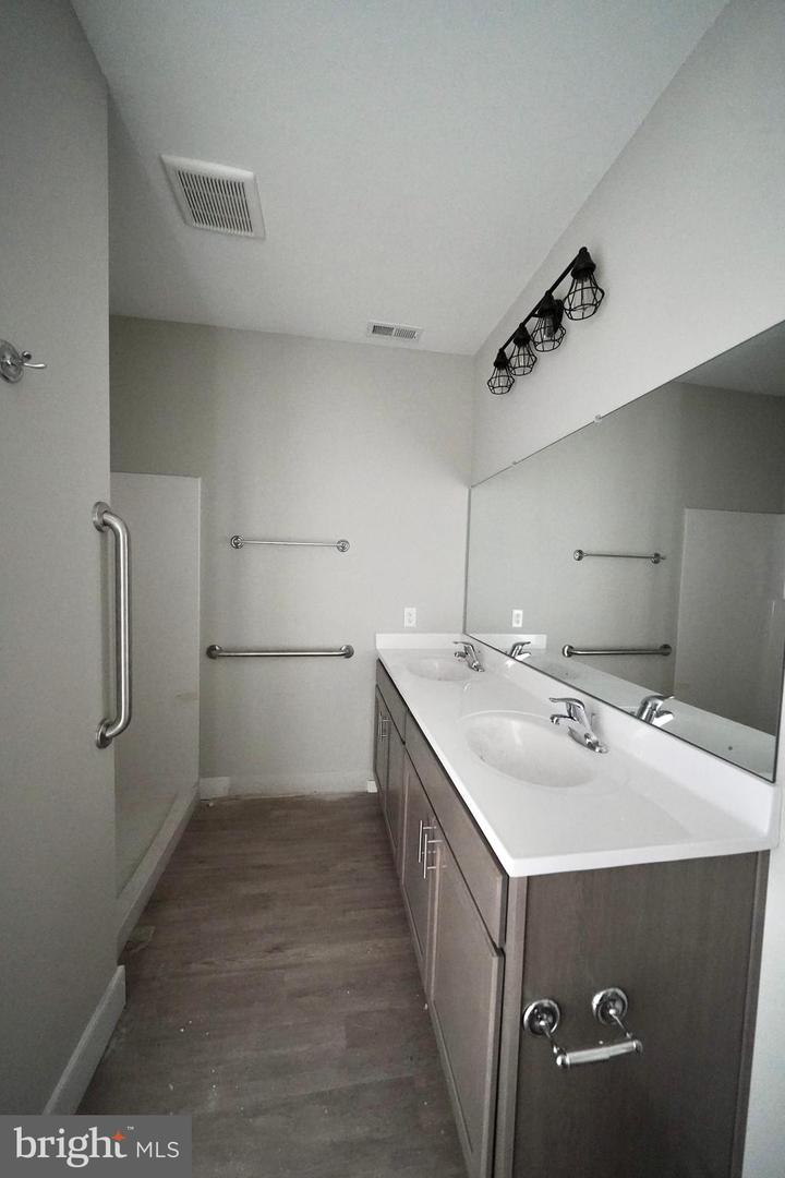 Photo 16 of 33 of 30609 Cedar Neck Rd #3208 condo