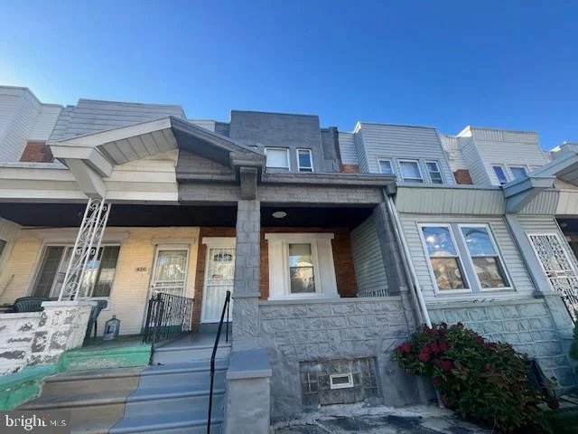 426 W Fisher Avenue
