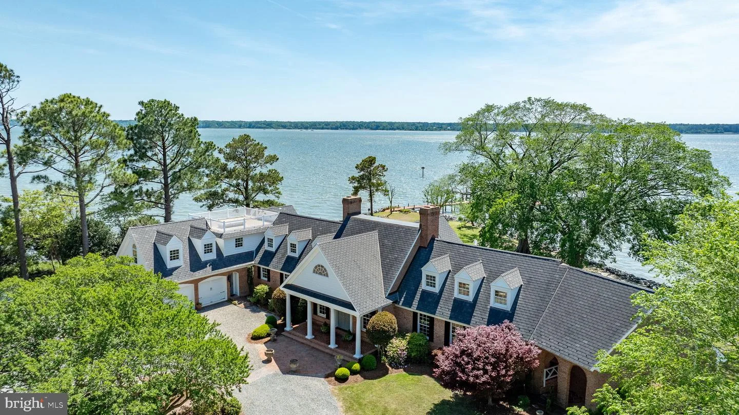 6454 Carmines Island Lane