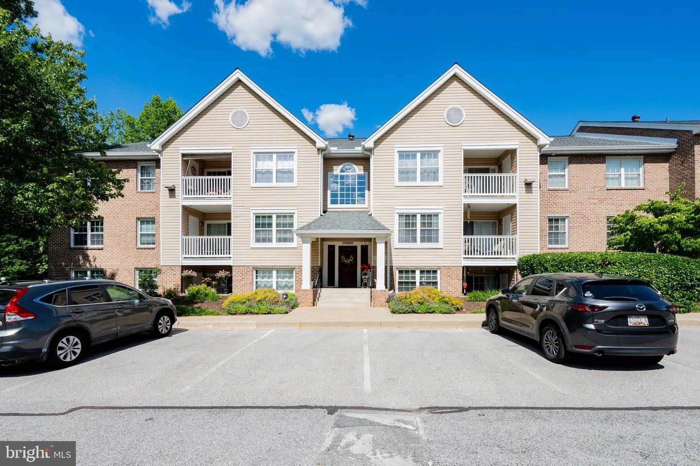 3 Ginford Place Unit 204