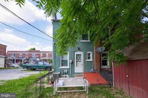 Townhouse in Lancaster PA 638 George STREET 2.jpg