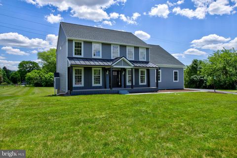 Single Family Residence in Lancaster PA 356 Copley DRIVE.jpg