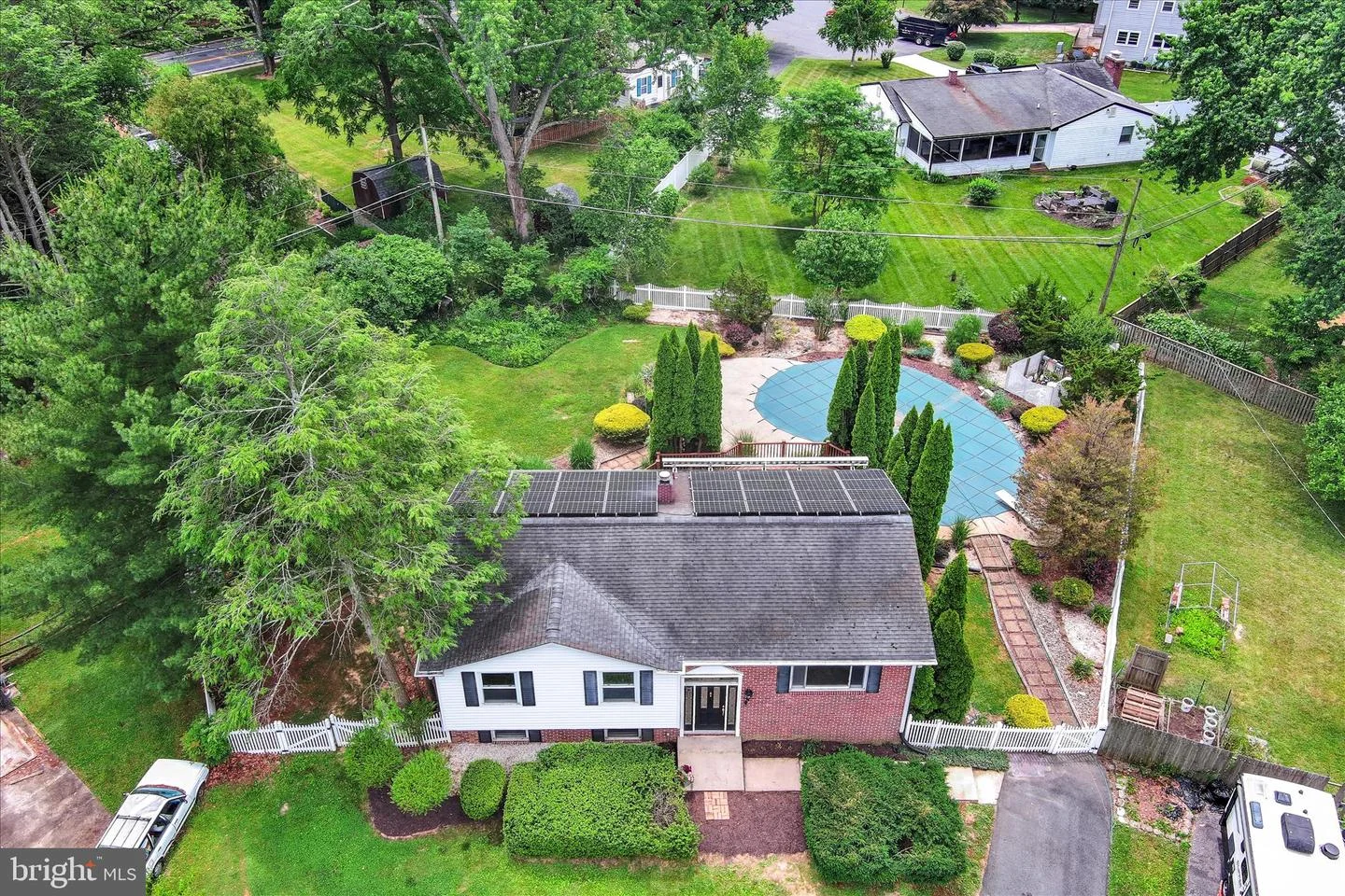 1502 Meadow Court