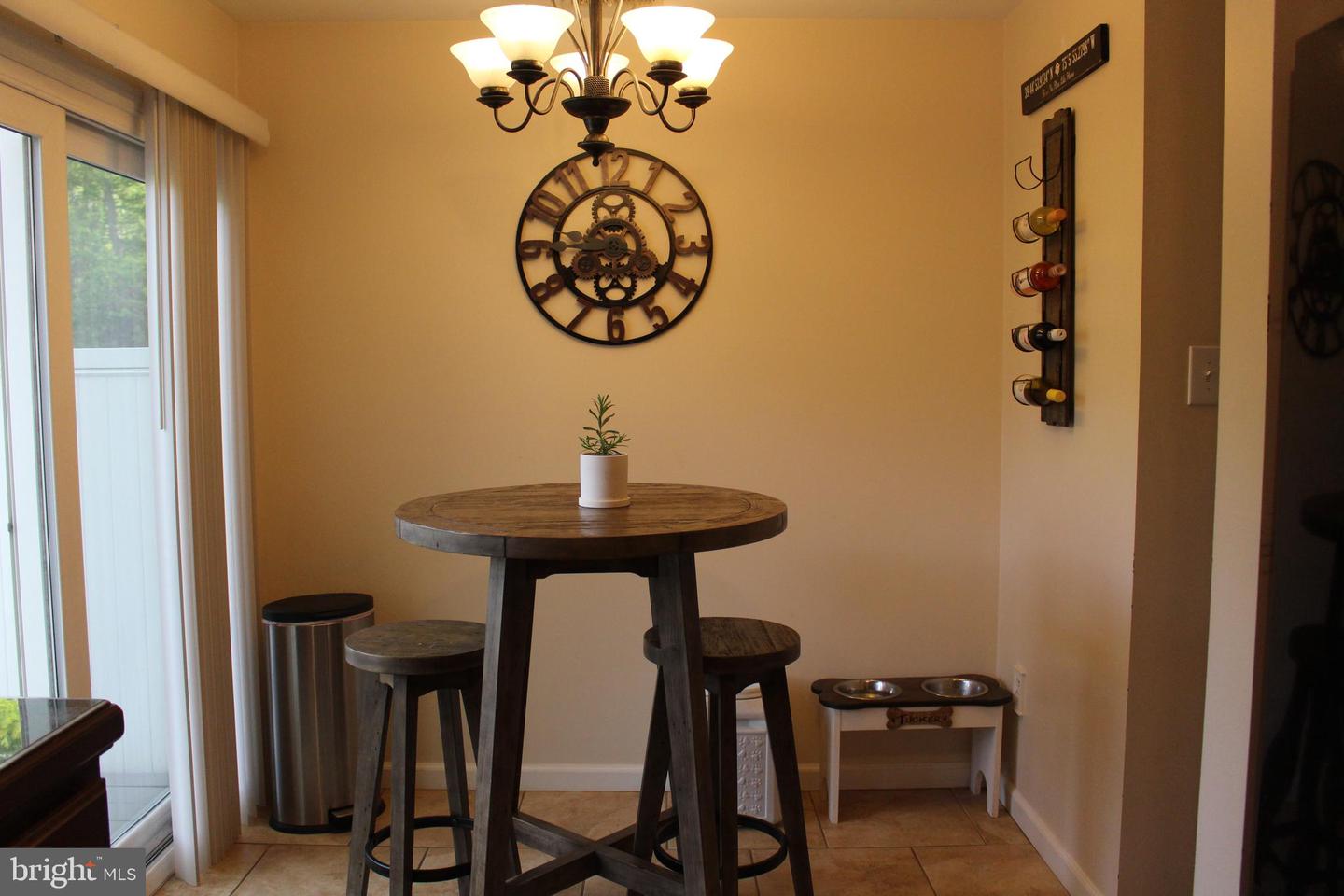 Photo 6 of 22 of 604 Hartland Ct townhome