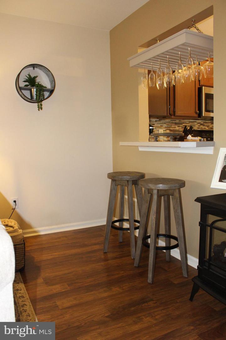 Photo 10 of 22 of 604 Hartland Ct townhome