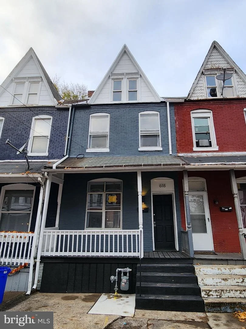 618 Ross Street