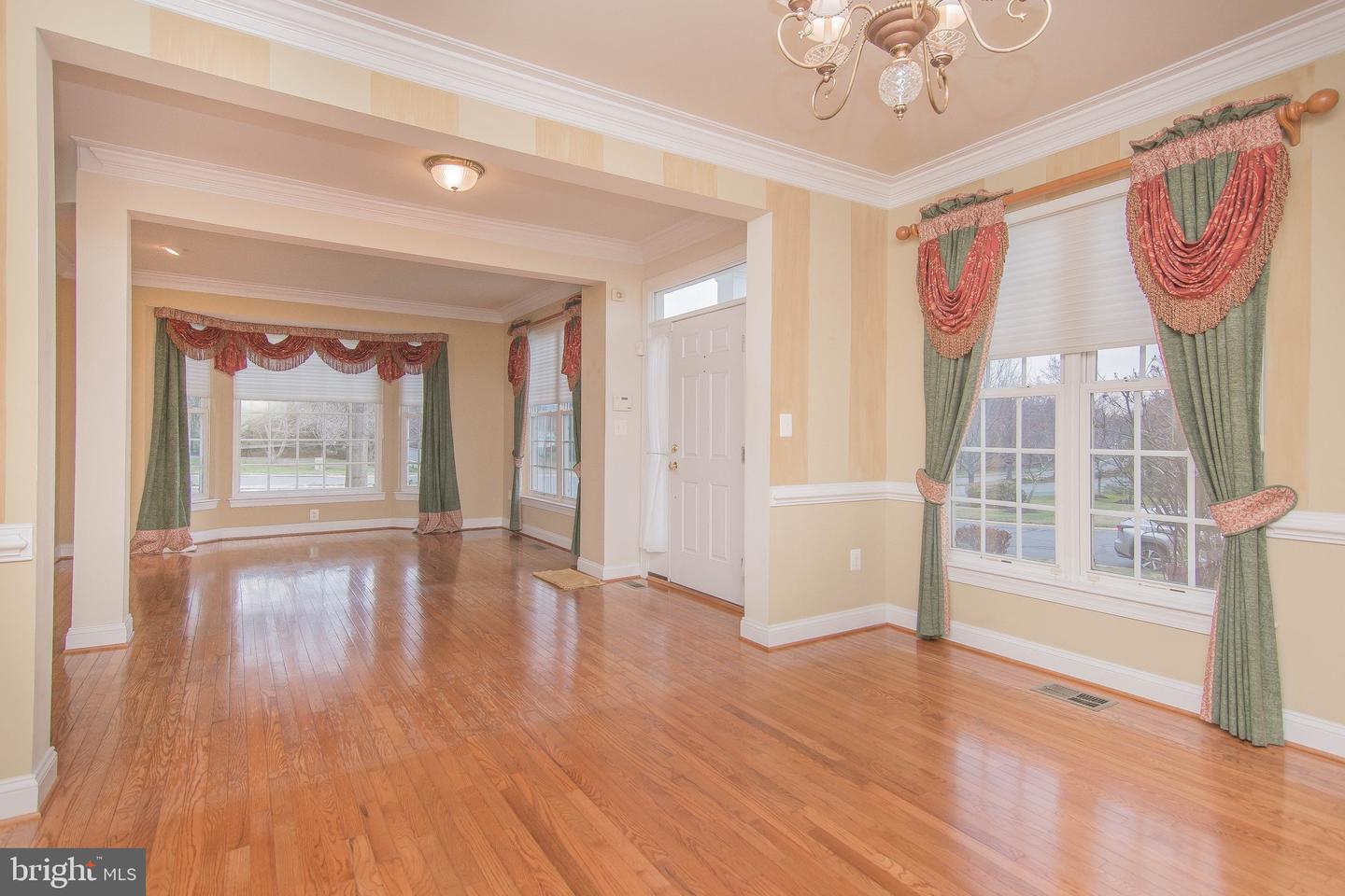 Photo 8 of 50 of 6050 Woolen Mill Ct house