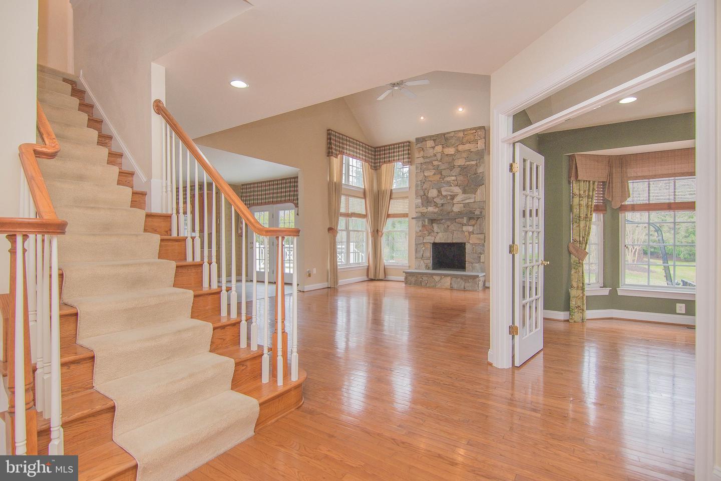 Photo 4 of 50 of 6050 Woolen Mill Ct house