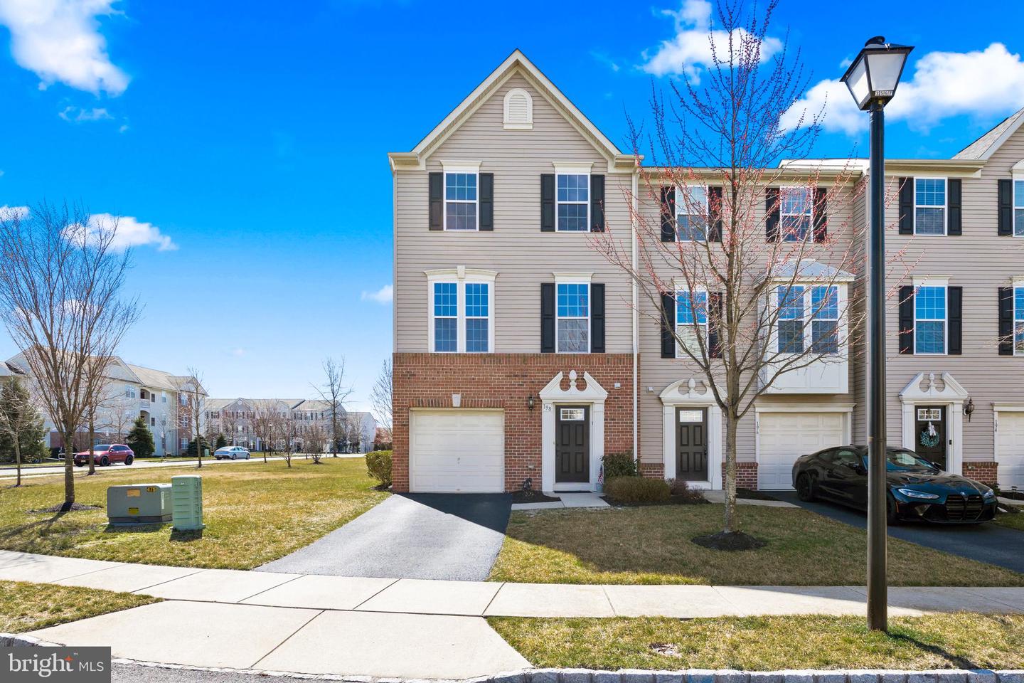 Photo 1 of 40 of 198 Fela Dr townhome