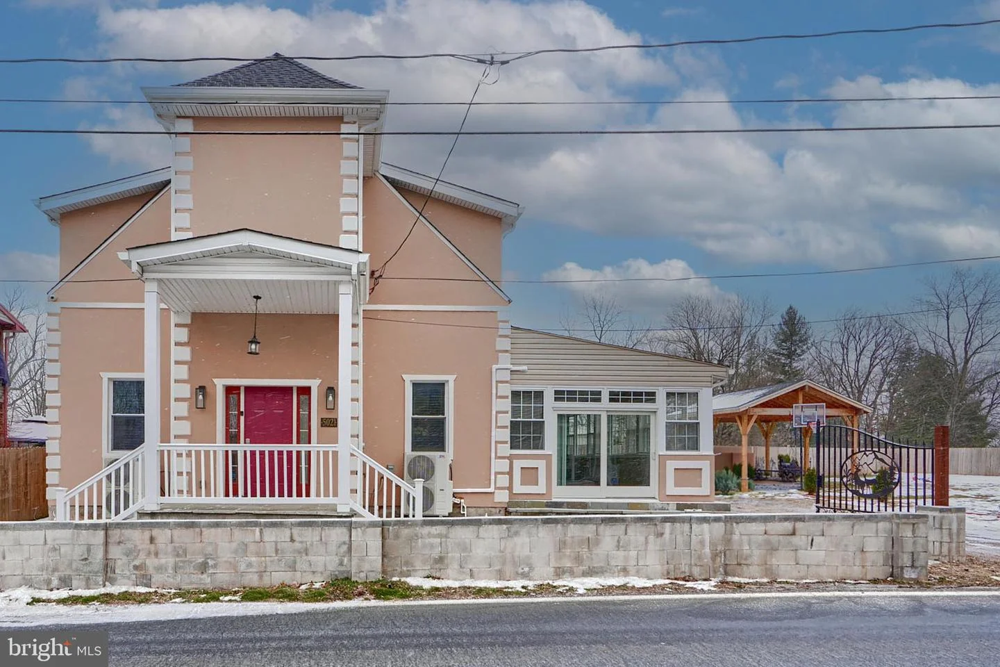 5021 Harney Road