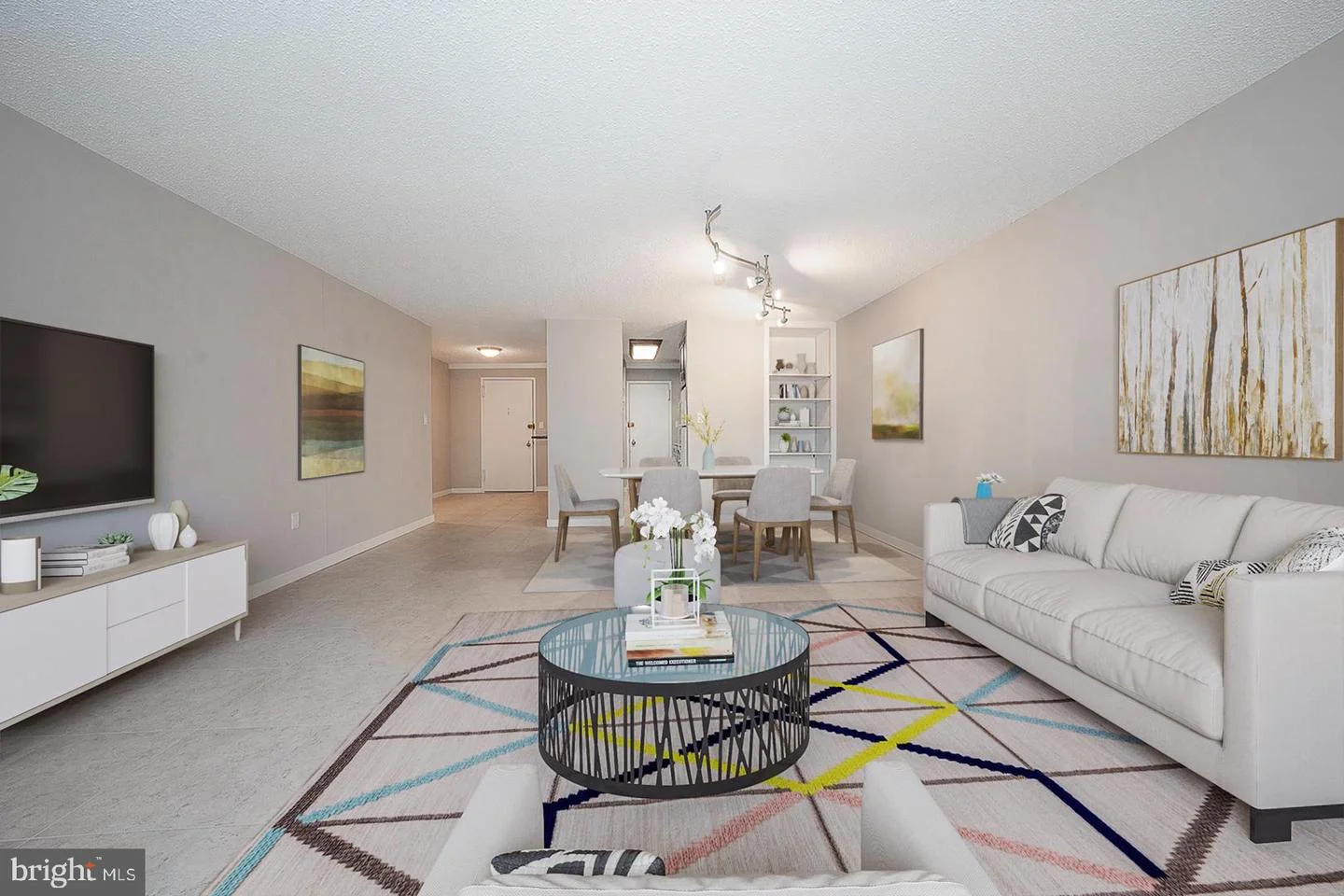 1919 Chestnut Street Unit 2422