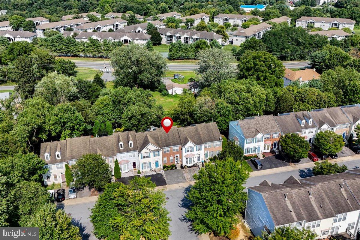 View Newark, DE 19702 townhome