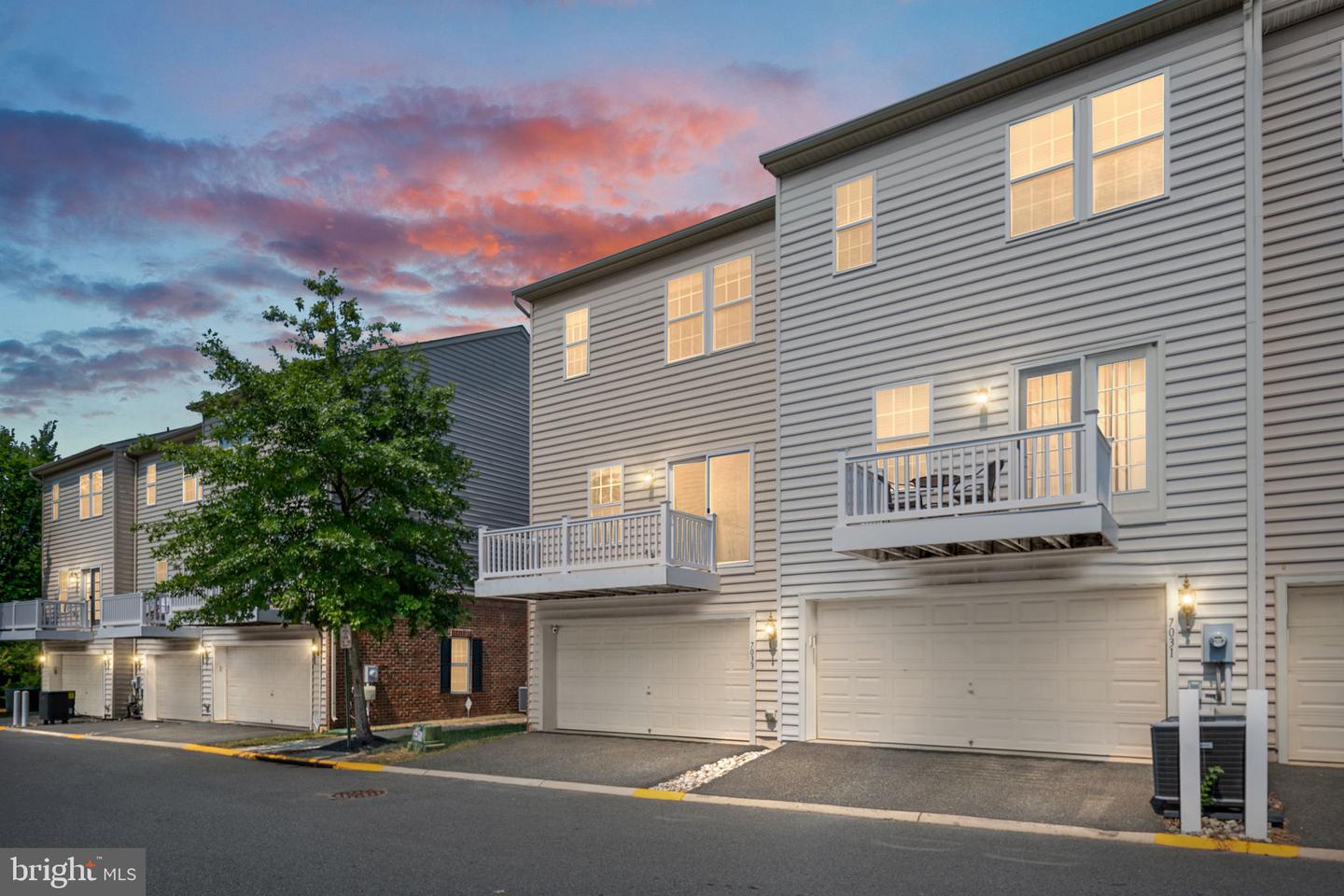 Photo 4 of 37 of 7033 Trek Way townhome