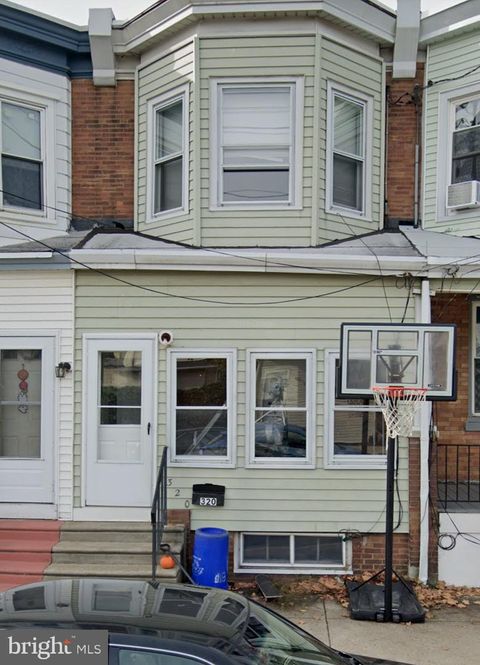 Townhouse in Gloucester City NJ 320 Powell STREET.jpg