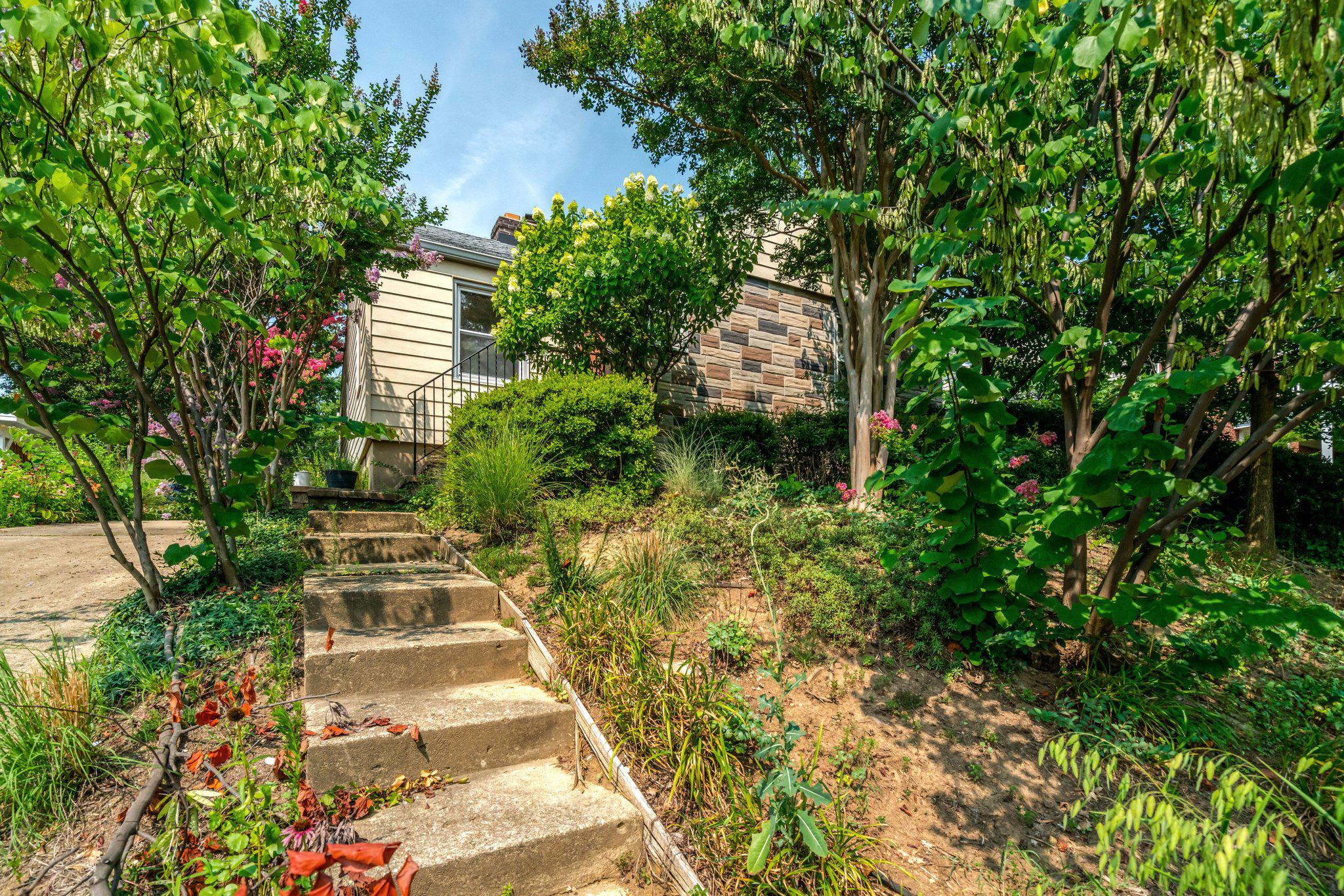 1208 S Frederick Street, Arlington, VA, 22204
