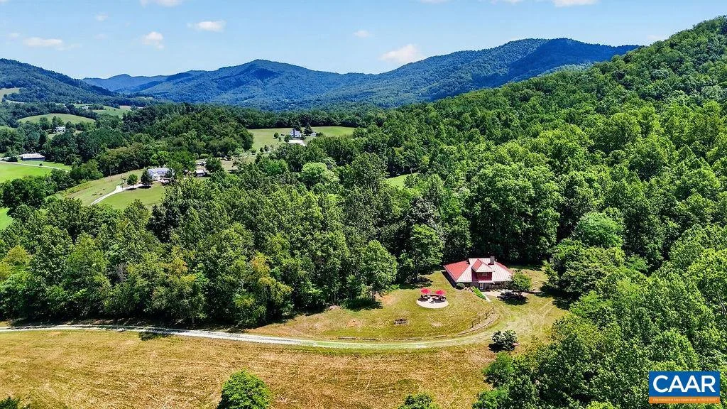 10598 Patrick Henry Hwy Hwy, Roseland, VA, 22967