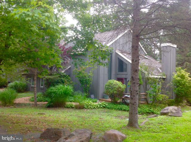 View Lake Harmony, PA 18624 townhome