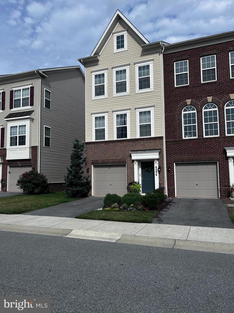 6086 Forum Square, Frederick, MD, 21703