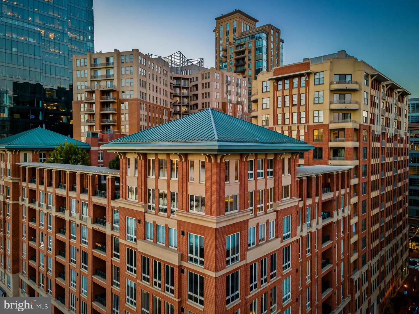 717 President Street Unit PH 802