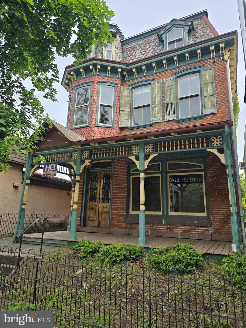 549 E High Street