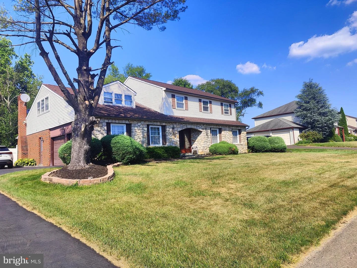 1881 August Drive, Huntingdon Valley, PA, 19006